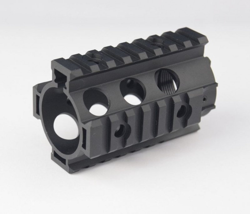 ZC製 M4用 アルミ製ハンドガード 3.5インチ