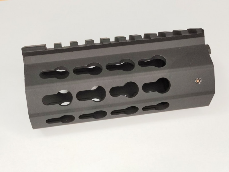 ZC製 M4用 アルミ製KEY-MODハンドガード 4.5インチ