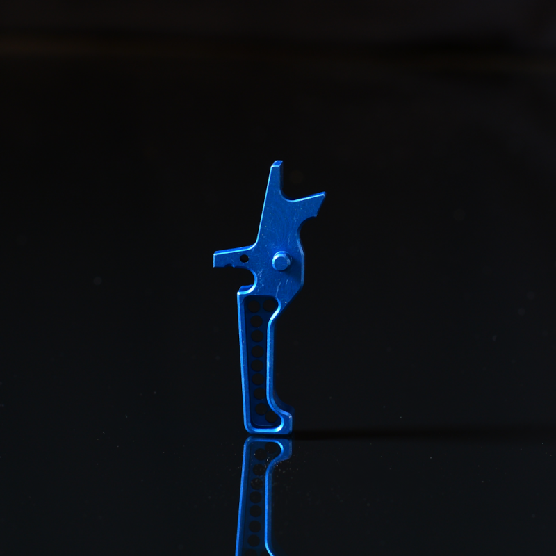 MANCRAFT製 M4/M16用CNCトリガーVer.4 ブルー