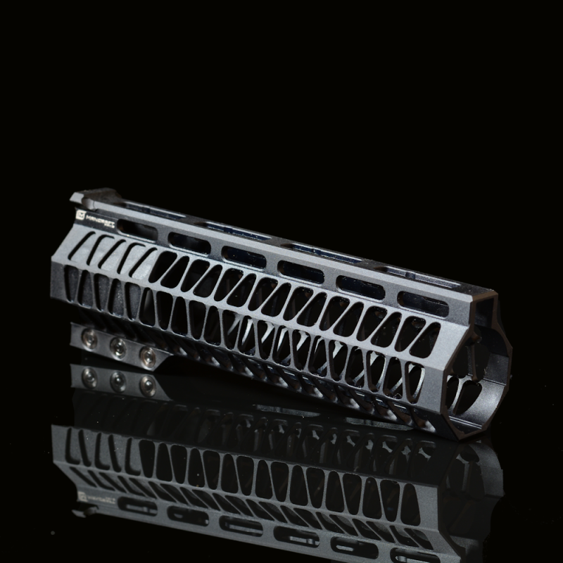 MANCRAFT製 CNCスピードソフトハンドガード7インチ　ブラック