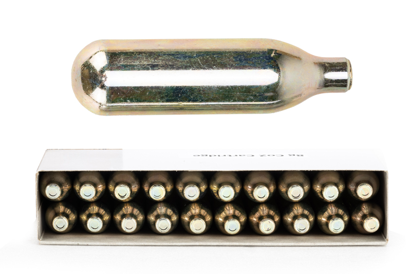 TANIO・KOBA製 Co2ガス8gカートリッジ 20本入
